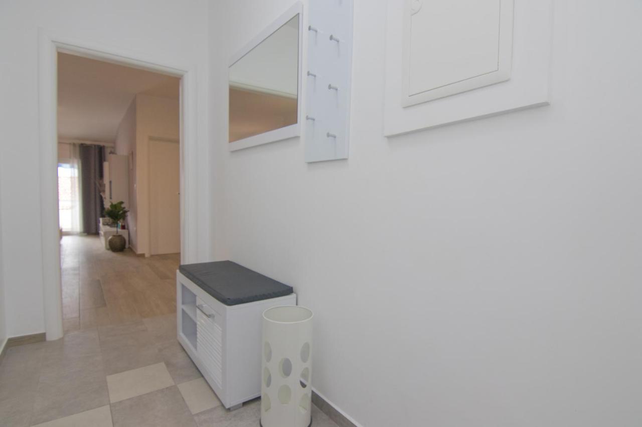 Apartment Neda Krk Town Exteriér fotografie