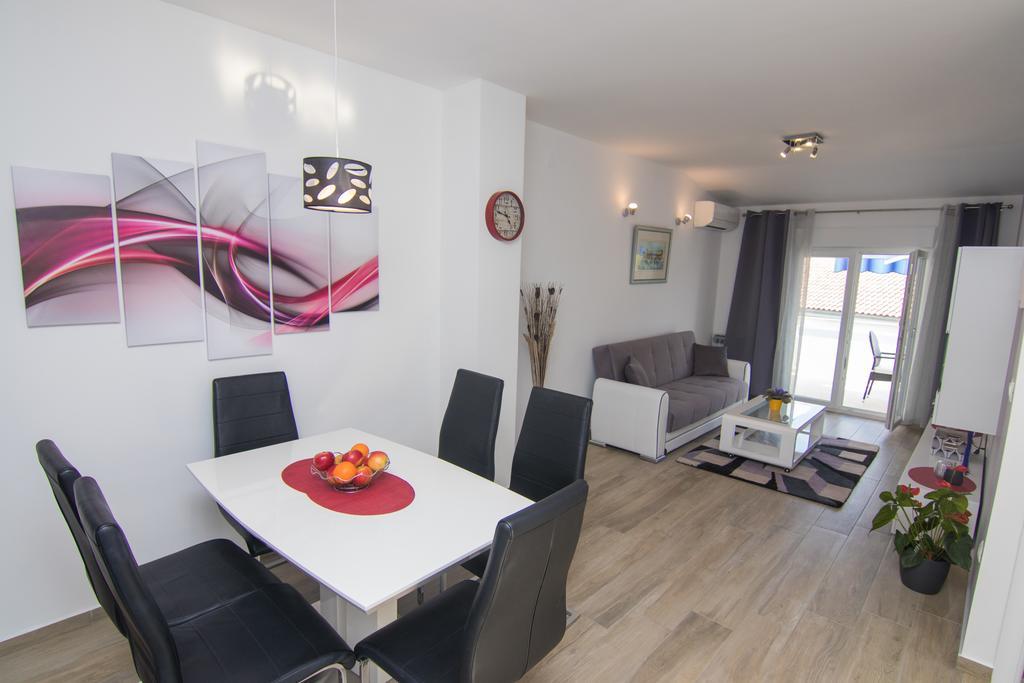 Apartment Neda Krk Town Exteriér fotografie