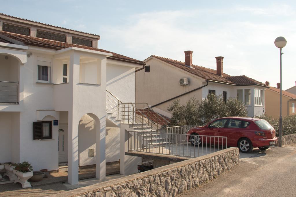 Apartment Neda Krk Town Exteriér fotografie